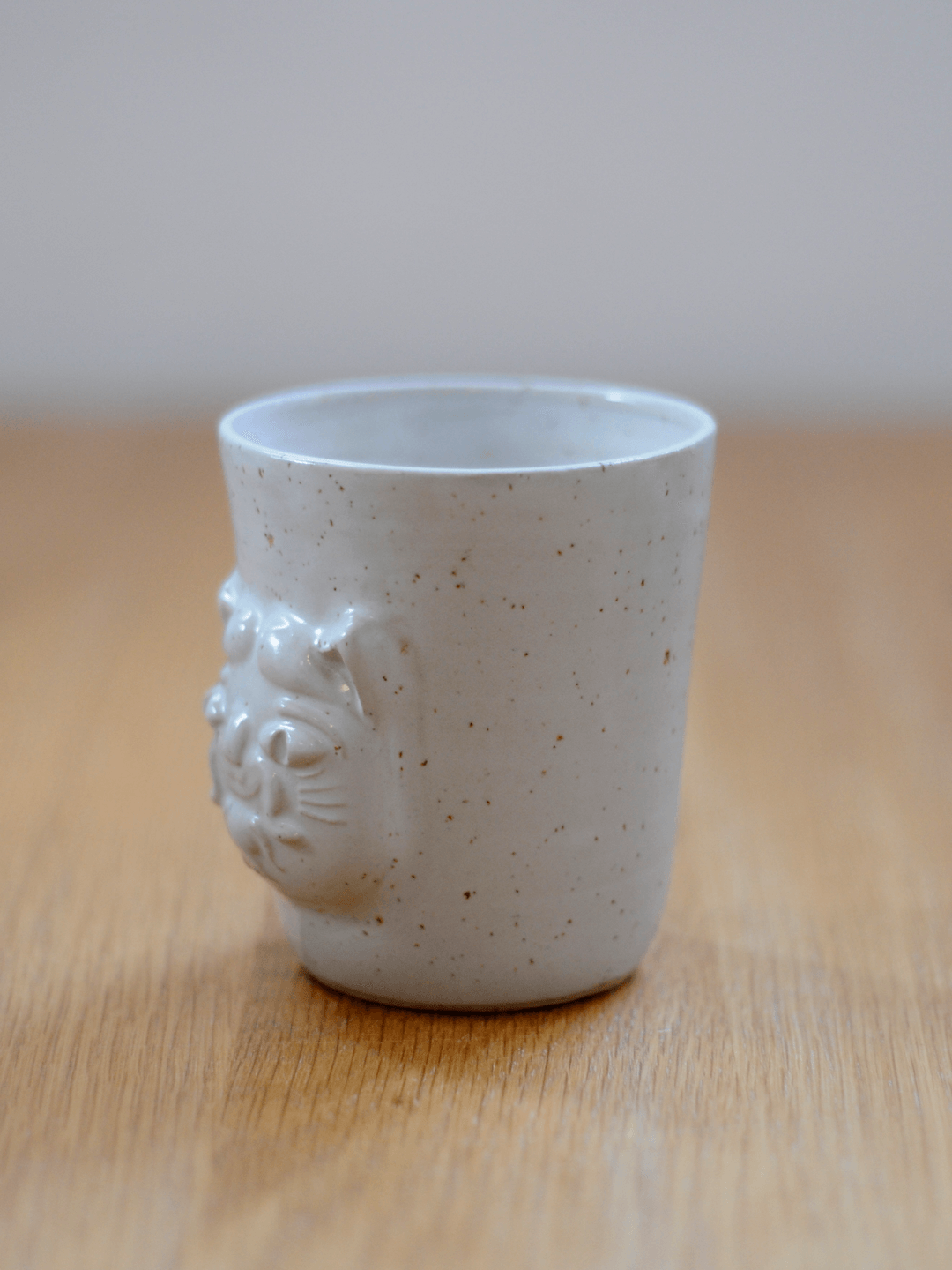 ספל - תבליט של החתול מיץ‑אל