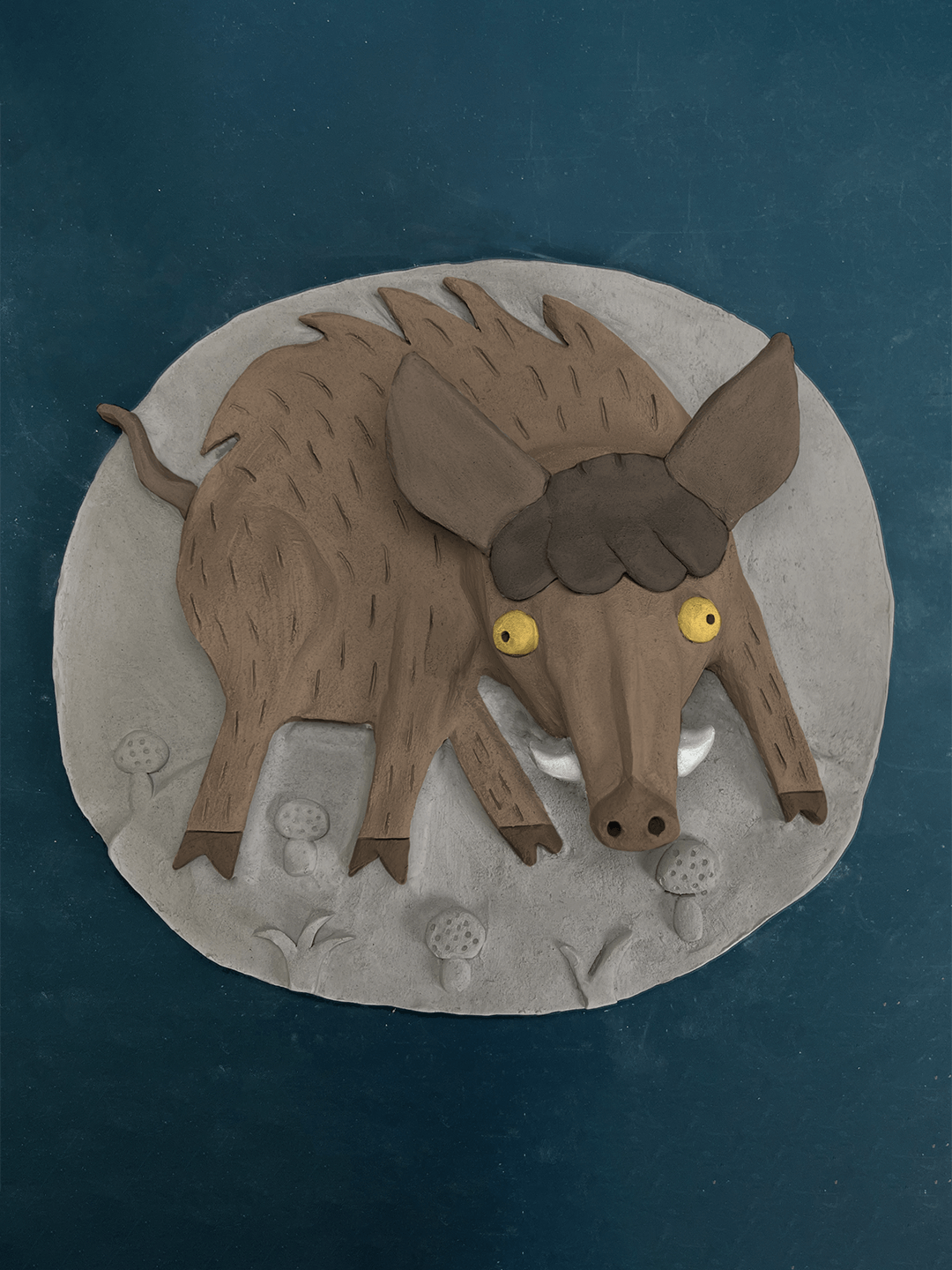 חזיר הבר - תבליט קרמיקה