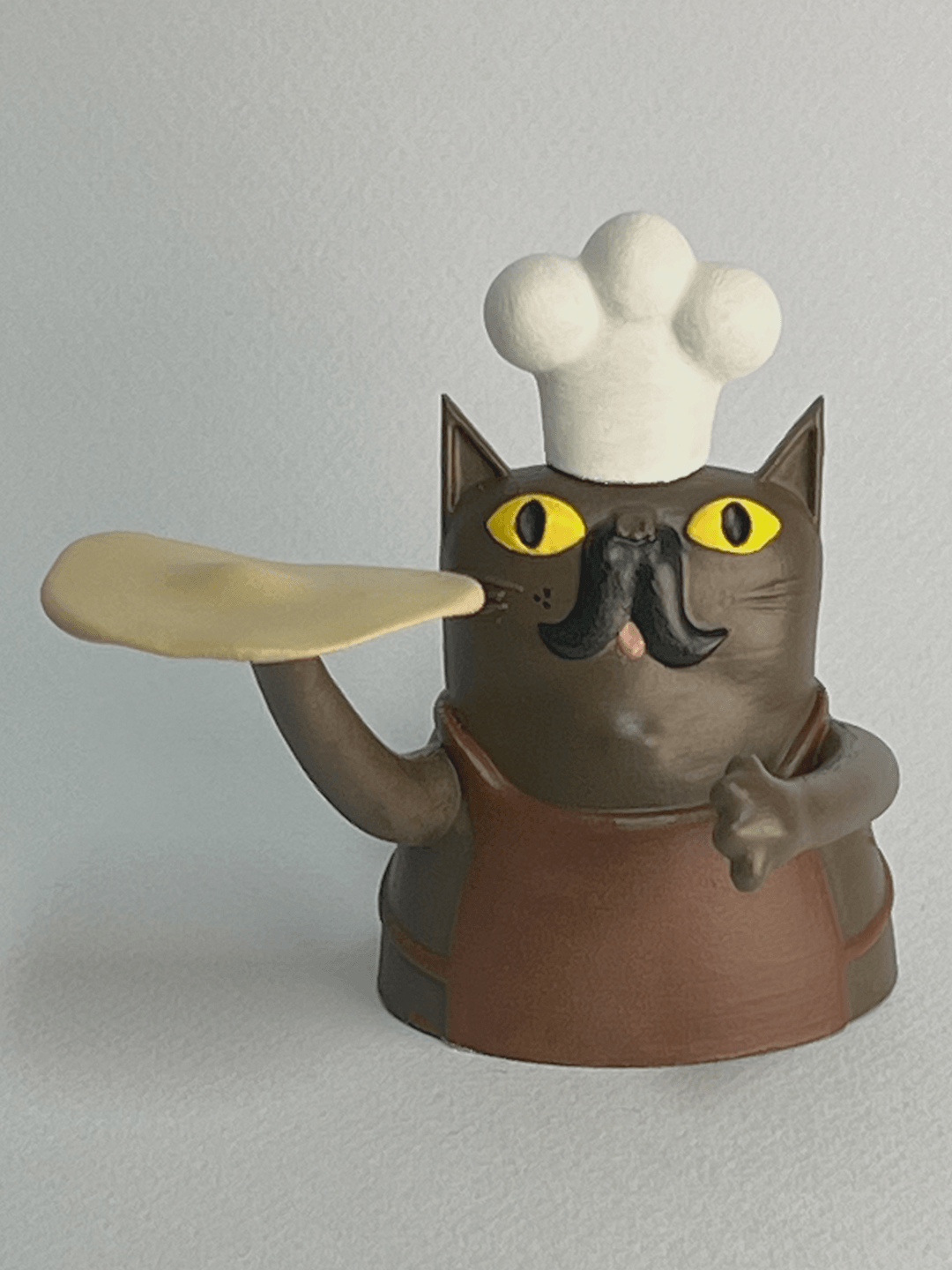 Lalush - A cat who kneads dough